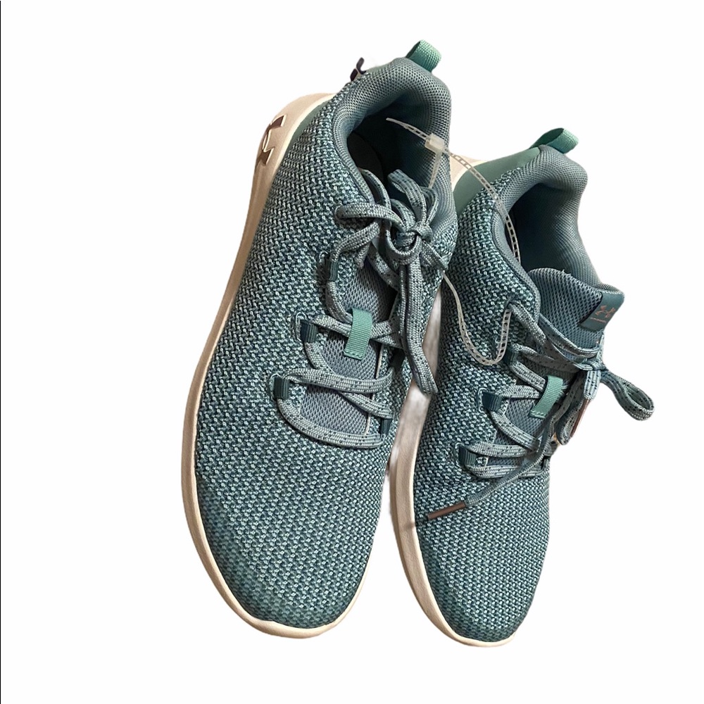 New under Armour blue  without original box